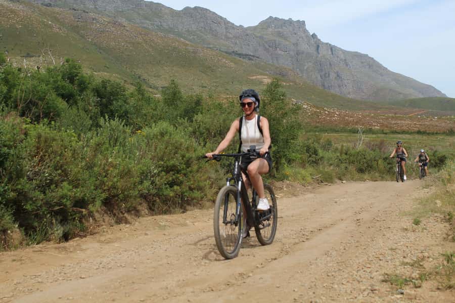E-Bike & Hike Jonkershoek - Riding the Eerste River route