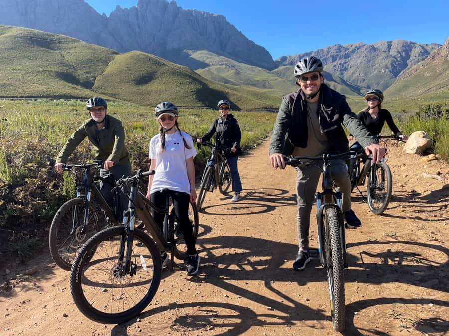 E-Bike & Hike Jonkershoek - Starting beside Lanzerac Hotel