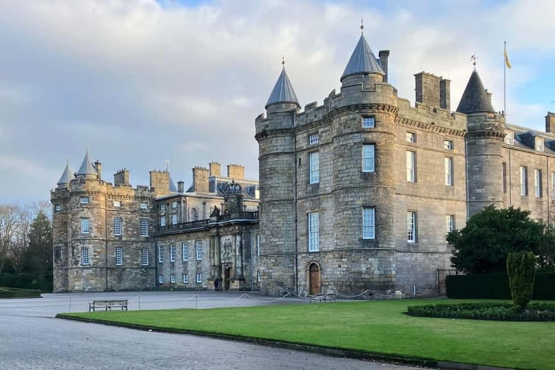 Edinburgh: Hike Arthur's Seat & Calton Hill - Who gets the best value for $35