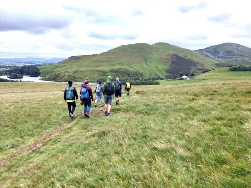 Edinburgh: Hill & Nature Hike With a Local - Moorland, Lochs, and Big Views