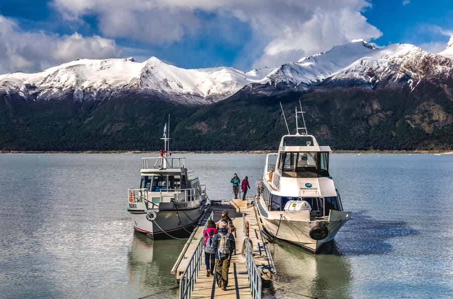 El Calafate: Perito Moreno Glacier Trekking Tour and Cruise - Getting fitted with crampons