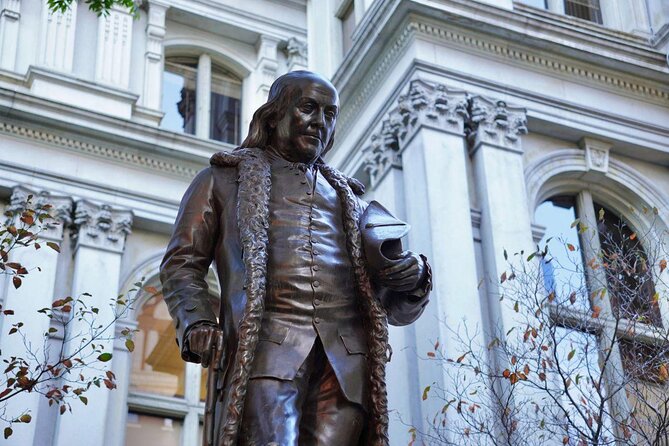 Entire Freedom Trail Walking Tour: Includes Bunker Hill and USS Constitution - Six details that shape the experience