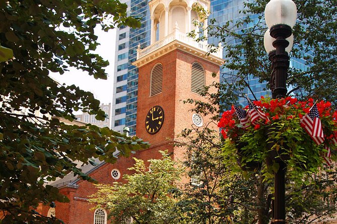 Entire Freedom Trail Walking Tour: Includes Bunker Hill and USS Constitution - Granary Burying Ground and King’s Chapel