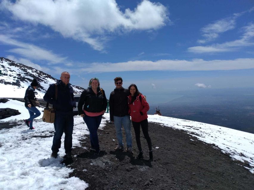 Etna: hiking to a stunning viewpoint over Valle del Bove - Reaching the Valle del Bove viewpoint at 2,500 metres