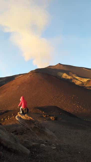 Etna: Jeep excursion and hike suitable for everyone. Free shoes and jacket - Why this Etna outing works for casual hikers