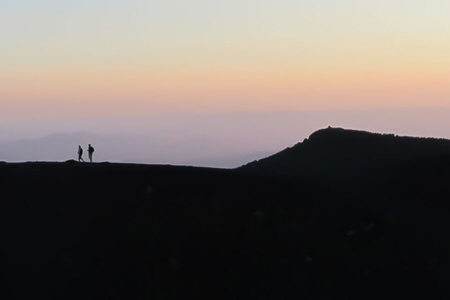 Etna Sunset Tour: Volcano trek, Cave & tasting from Catania - What the guides add to the experience