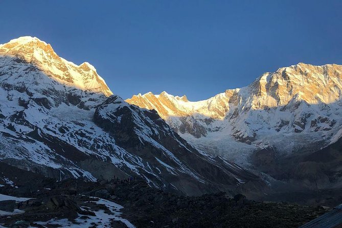 Everest Base Camp Trek - 14 Days - Days 11 and 12, descending through the Khumbu