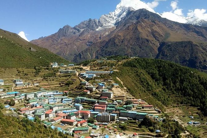 Everest Base Camp Trek - Day 3: Acclimatization around Namche Bazaar
