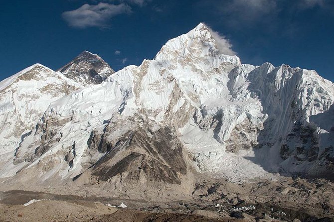 Everest Base Camp Trek with Helicopter Return from Gorakshep to Lukla - Why this Everest route works so well