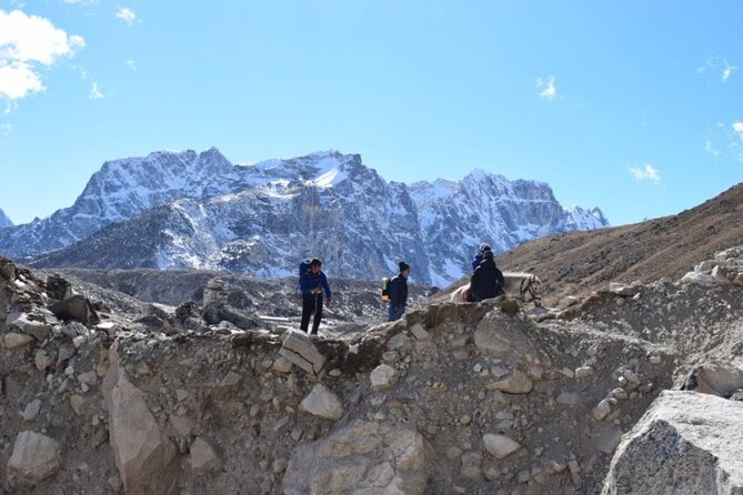 Everest Base Camp Trekking - 2025/2026 - Namche Bazaar and the first real altitude test