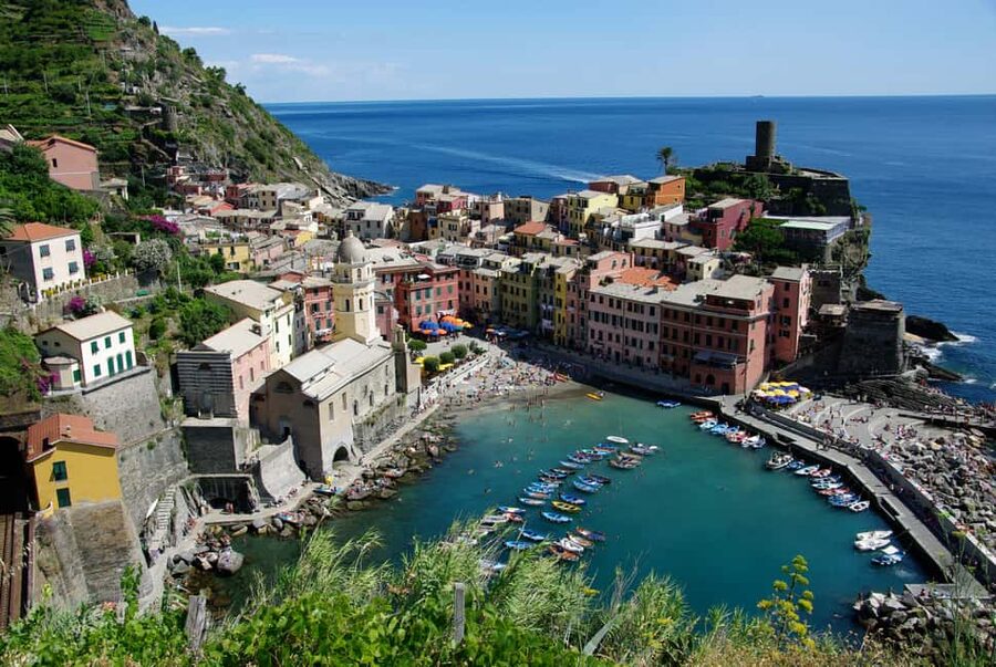 Florence: Cinque Terre Day Trip with Optional Hiking or Pisa - Why this day trip makes sense from Florence