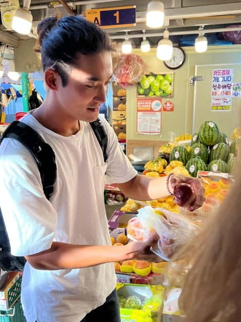 Fortress Night Hike & Snack at a Local Market - Who should choose this evening hike