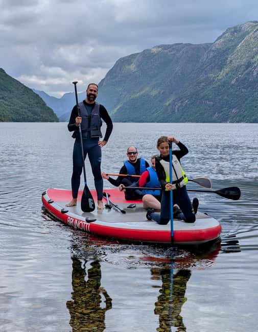 Frafjord Paddling & Månafossen Waterfall Hike Stavanger - Practical packing advice