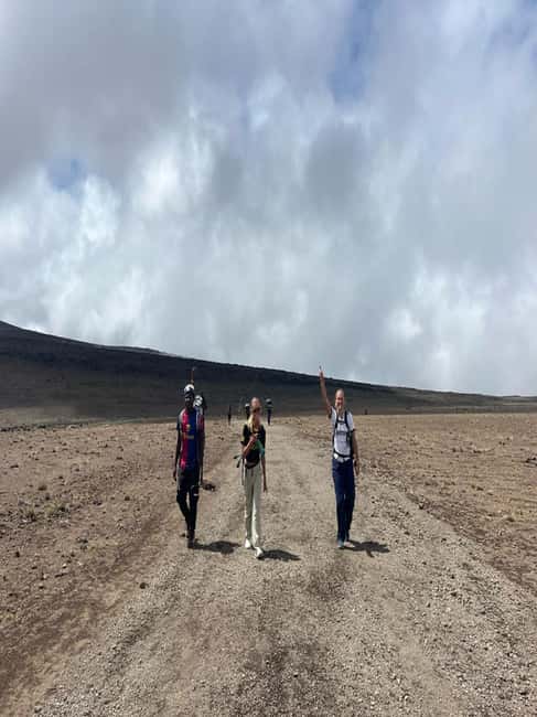 From Arusha/Moshi: Kilimanjaro Hike Marangu Route Day Trip - What this one-day Kilimanjaro trip really offers