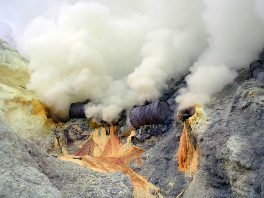 From Bali: Private Mount Ijen Crater Volcano Midnight Trek - Drivers and Guides Can Make or Break the Day