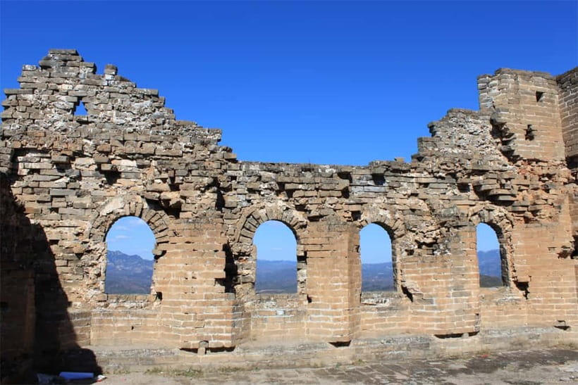 From Beijing: Small Group Hike at Jinshanling Great Wall - Winter closures and seasonal changes