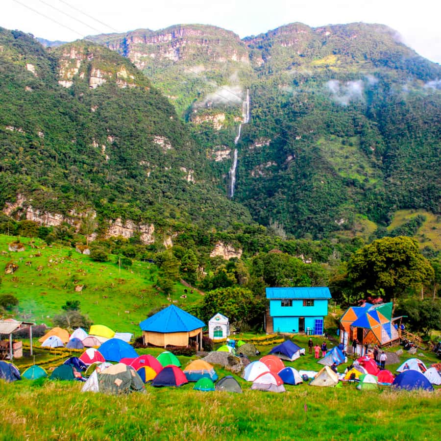 From Bogota: La Chorrera Waterfall Guided Hike - Leaving Bogotá for the Choachí Valley