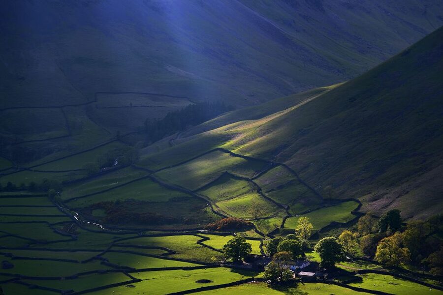 From Hanoi: 3-Day Sapa Trekking with Limousine Transfer - Food, rooms, and what to pack