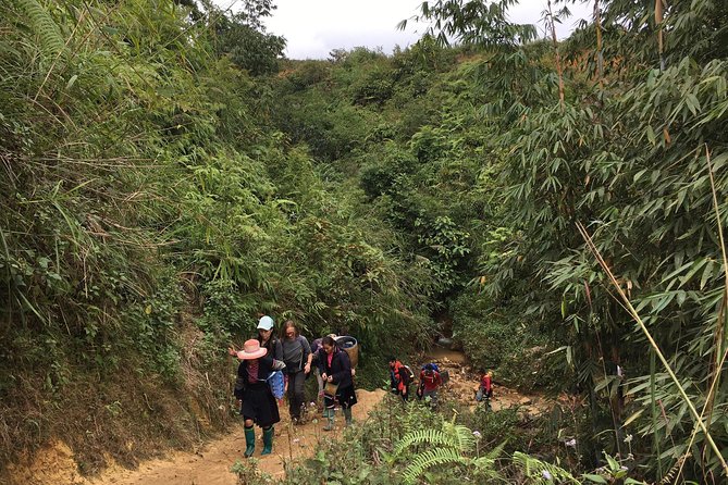 From Hanoi: 3 Days Luxury Sapa Trek & Fansipan Peak with Dcar - Guides and communication make a real difference