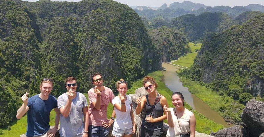 From Hanoi: Hoa Lu, Hang Mua Hike, Tam Coc Boat, and Lunch - Key details to know before booking