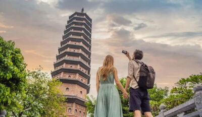 Ninh Binh Boat Ride, Mua Cave Hike, Temple Visit