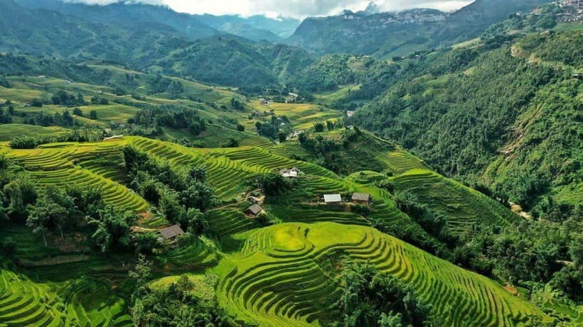 From Hanoi: Trek and Stay: 3-Day Sapa Highlands Adventure - What the $98 price really covers