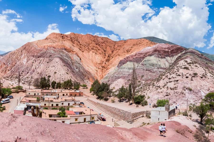 From Jujuy: Salinas Grandes, Purmamarca & Los Colorados Hike - What the guide adds to the day