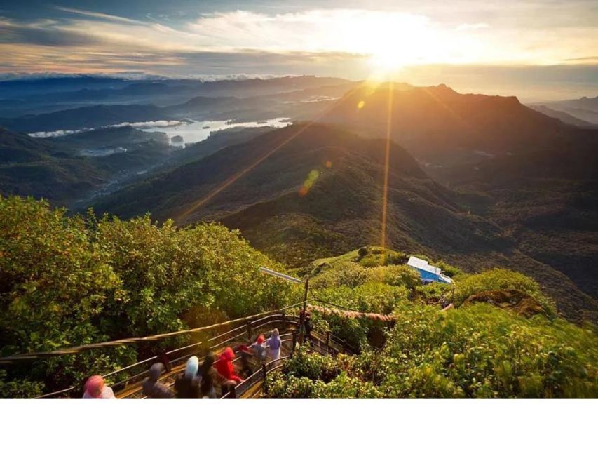 From Kandy: All Inclusive Adams Peak Epic Guided Hike - Who should book this hike?