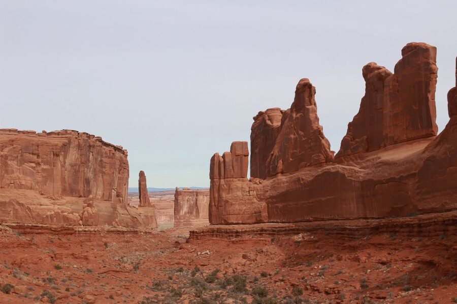 From Moab: Arches National Park 4x4 Drive and Hiking Tour - The guides make the biggest difference
