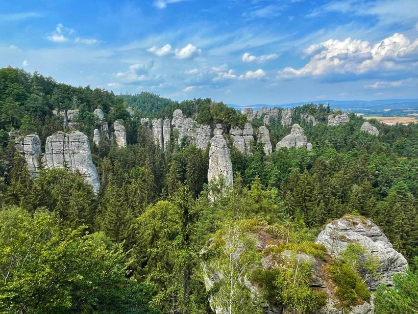 From Prague: Full-Day Bohemian Paradise Guided Hiking Trip - The climber cemetery gives the day a quieter pause