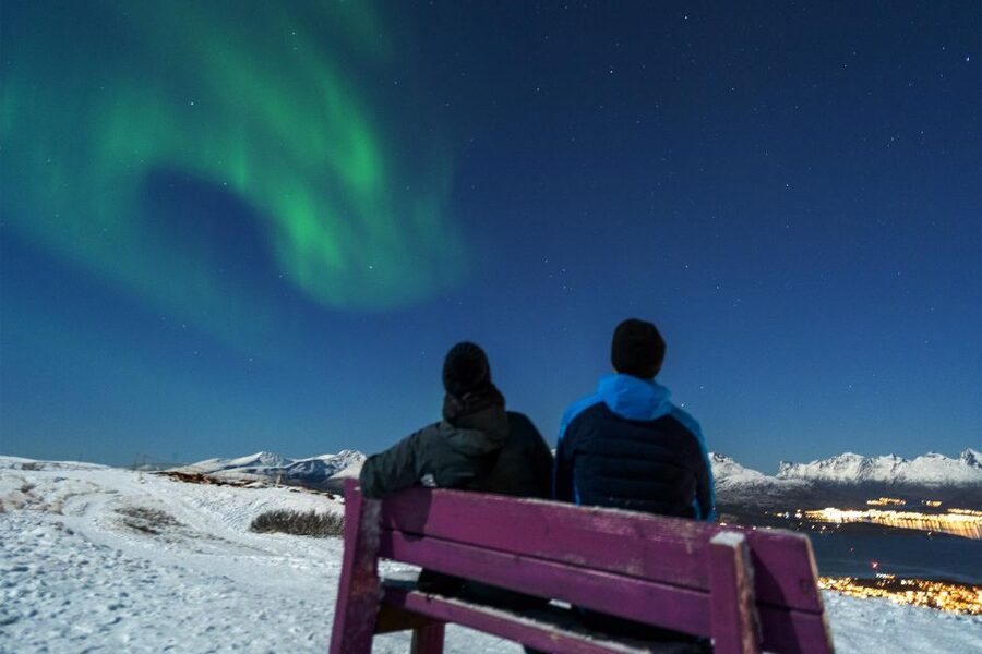 From Tromsø: Evening Fjellheisen Snowshoe Hike and Cable Car - What this Tromsø evening actually offers