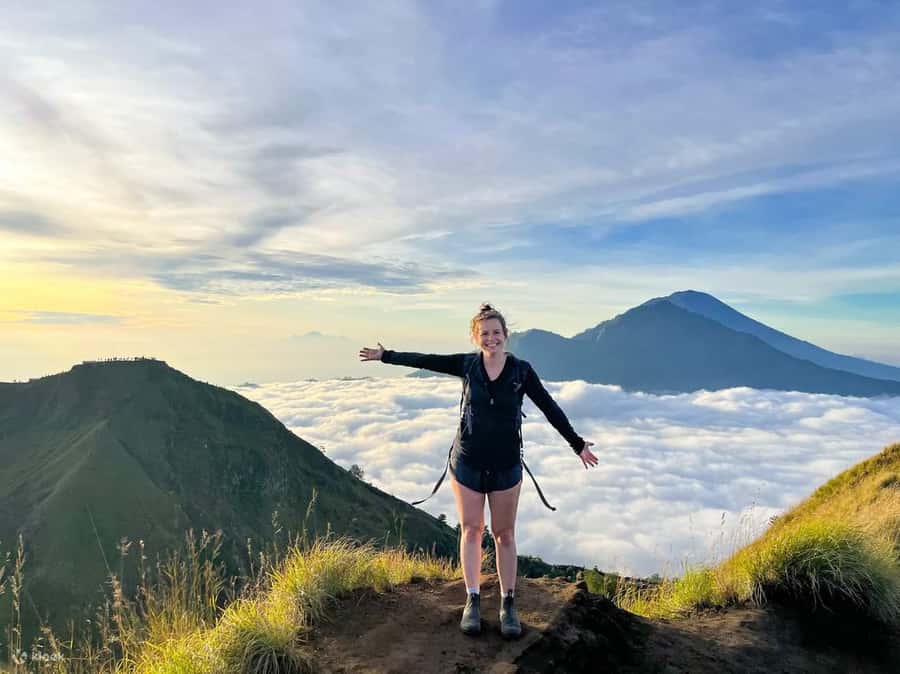 From Ubud: Mount Batur Hiking With Hotspring - Transport, guides, and the human side of the trip