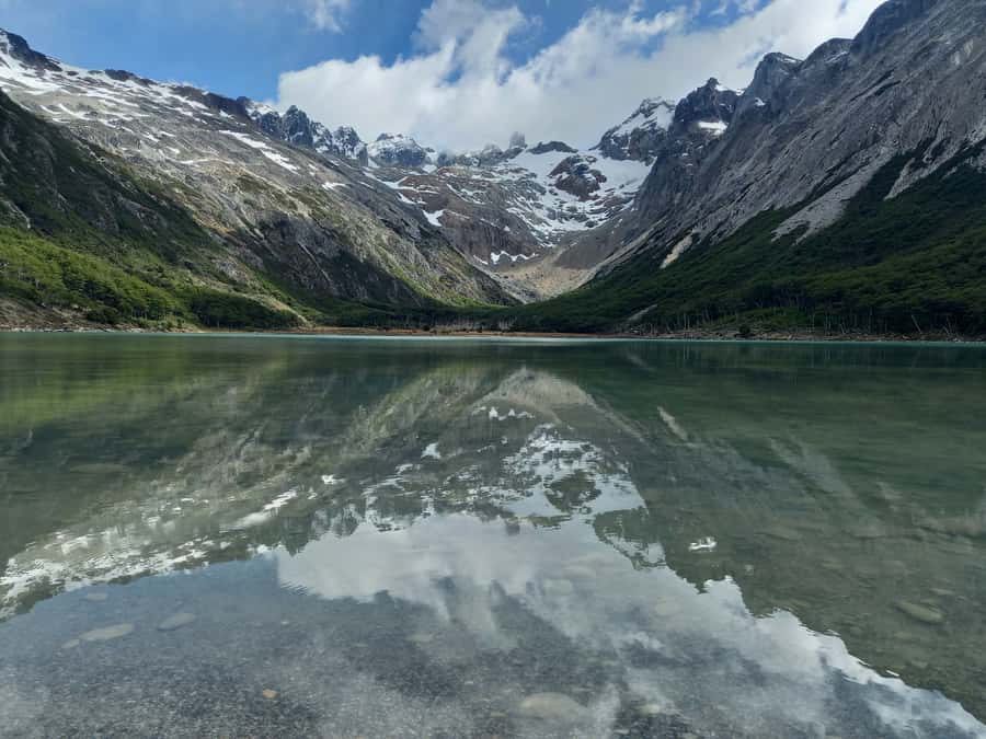 From Ushuaia: Tierra del Fuego Emerald Lagoon Trekking Tour - Reaching Emerald Lagoon