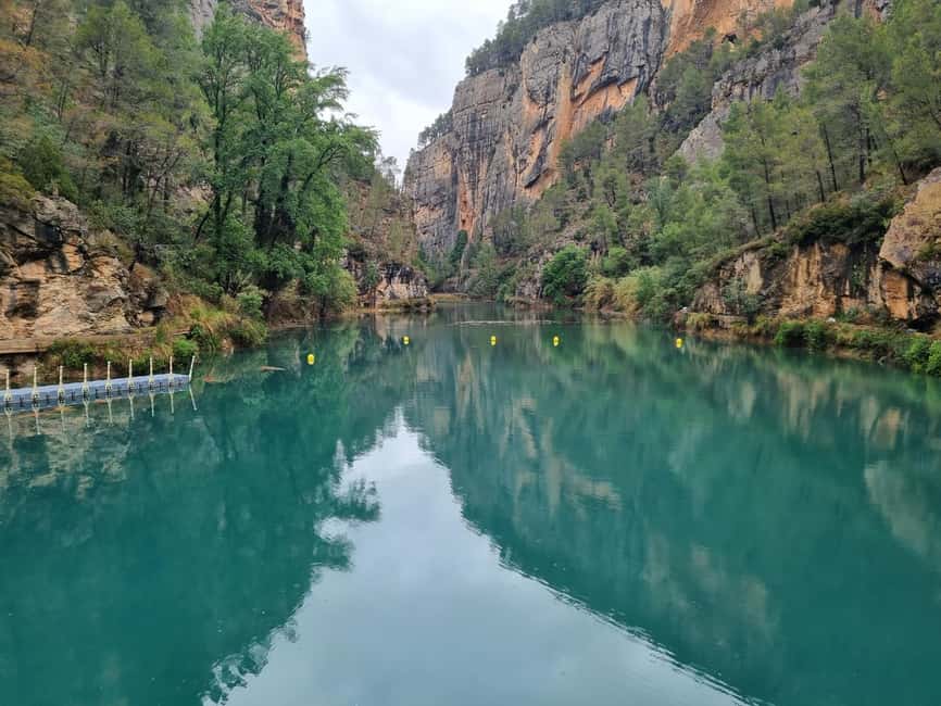From Valencia: Montanejos Guided Hike with Natural Pools - What to pack for a dry, comfortable day