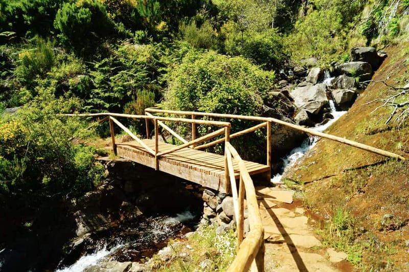 Funchal: Pico do Arieiro Sunrise Plus 2 extra Hiking Trails - Why this sunrise trip is different