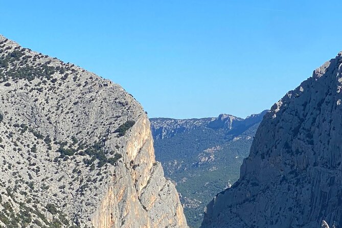 Gorropu canyon guided hike - Lunch, the return walk, and the rough road home