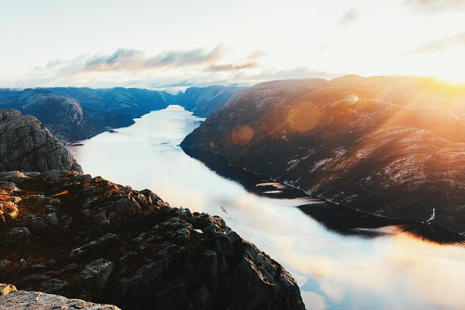 Guided hike to Pulpit Rock Preikestolen - From Stavanger to the trailhead