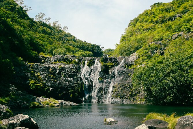 Hiking Sept Cascades (Tamarind Falls) - Half Day - Walking through forest and volcanic rock