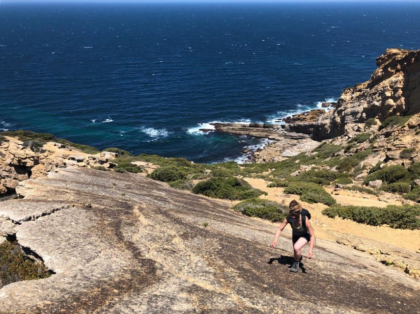 Hiking Tour Along the West Coastline - Cabo Espichel and the dinosaur footprints