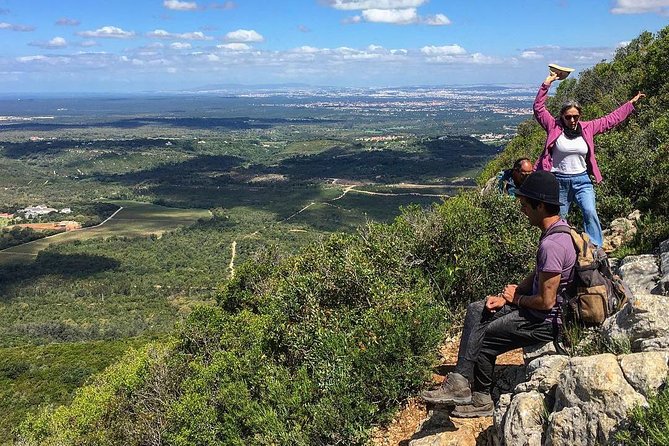 Hiking tour to the highest point of Arrábida mountain - The 501-meter summit and its wide views