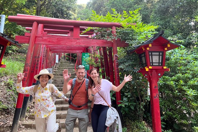 Hiroshima Local guided Hiking Tour&Open-air Tea Ceremony - The 500 steps to Kinko Inari Shrine