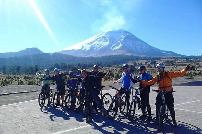 Iztaccihuatl Volcano Hike with an Alpinist - Leaving Mexico City at 6:20 in the morning