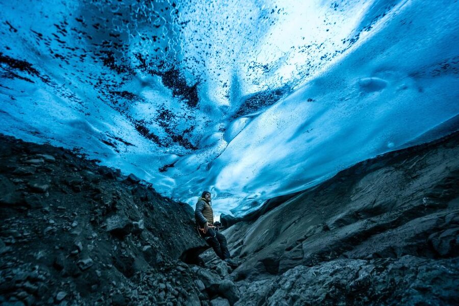 Jökulsárlón: Glacier Hike to a Remote Ice Cave - Why This Tour Is Different From a Quick Ice Cave Visit