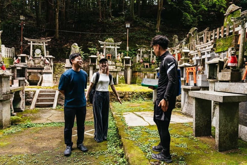 Kyoto: 3-Hour Fushimi Inari Shrine Hidden Hiking Tour - Small altars and a quieter descent