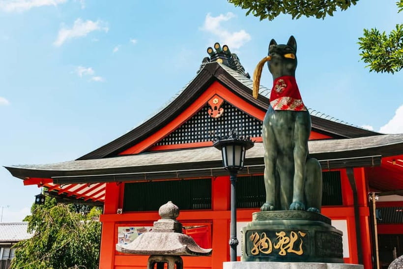 Kyoto: 3-Hour Fushimi Inari Shrine Hidden Hiking Tour - A bamboo grove on the back route