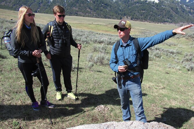 Lamar Valley Safari Hiking Tour with Lunch - Fitness, Clothing, and Gear