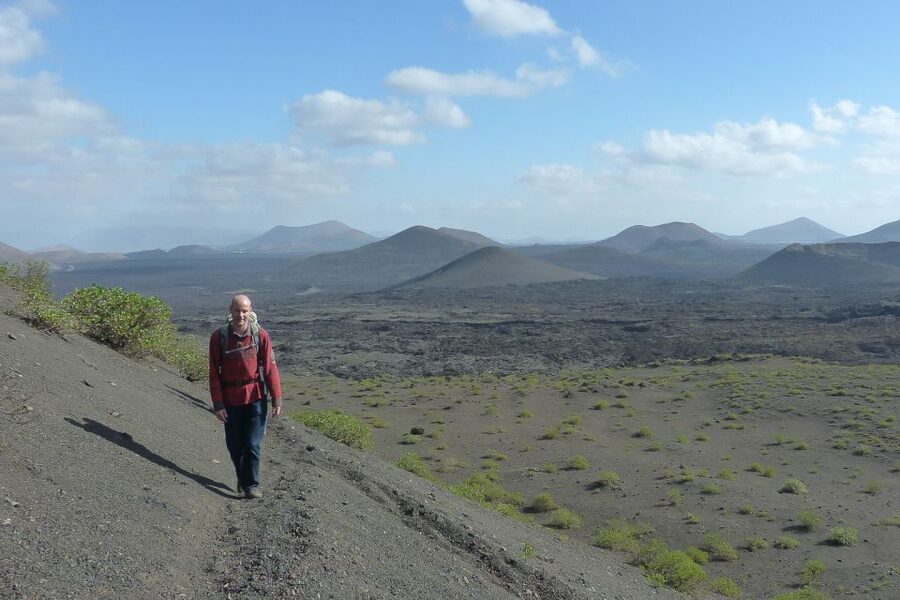 Lanzarote: Guided Volcano Hike with Transfers - A small group makes the hike more personal