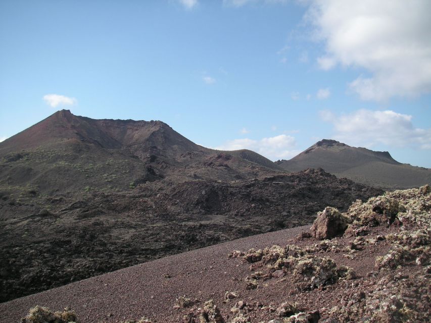 Lanzarote: Guided Volcano Hike with Transfers - A gentle pace, not a race to the summit