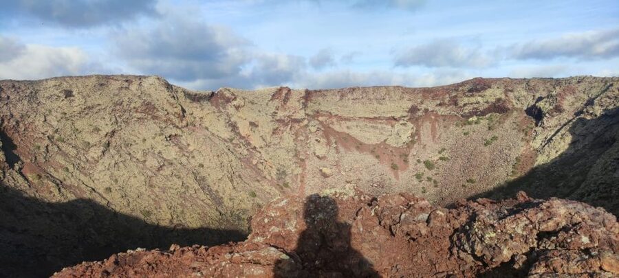 Lanzarote: Timanfaya Natural Park Trekking Tour - Canarian wine and the picnic stop