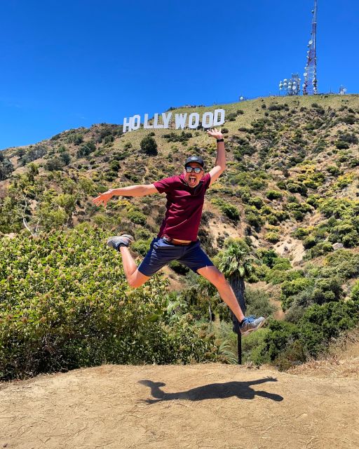 Los Angeles: Front & Back of Hollywood Sign Hike Guided Tour - Meeting the guide near Canyon Lake Drive